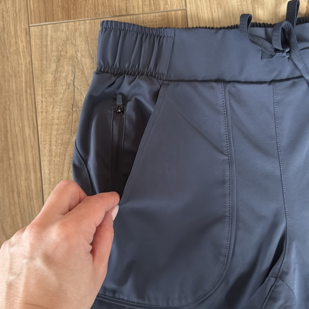 NWT All in Motion Pants XS Short - Picture 2 of 6